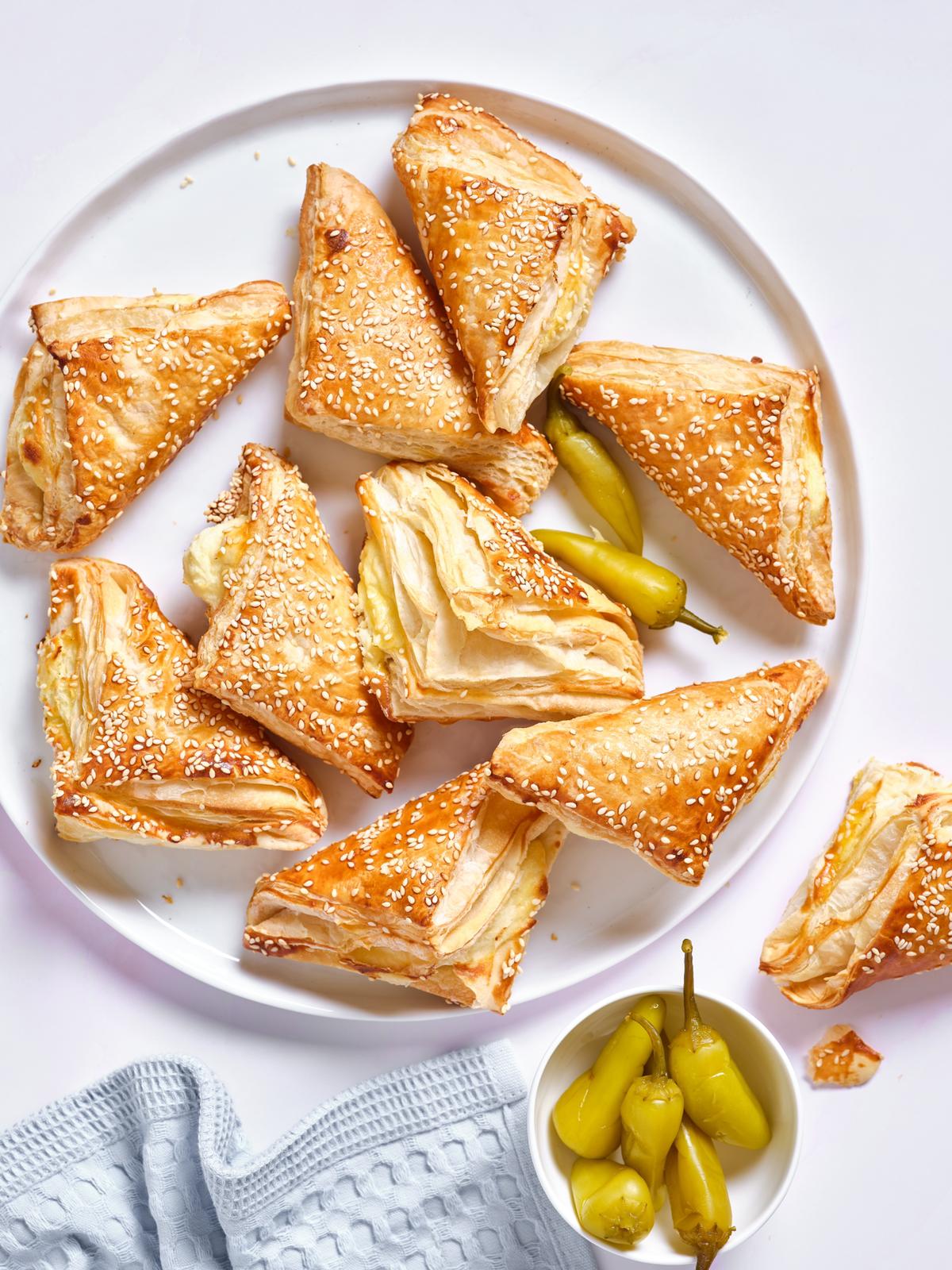 בורקס גבינה